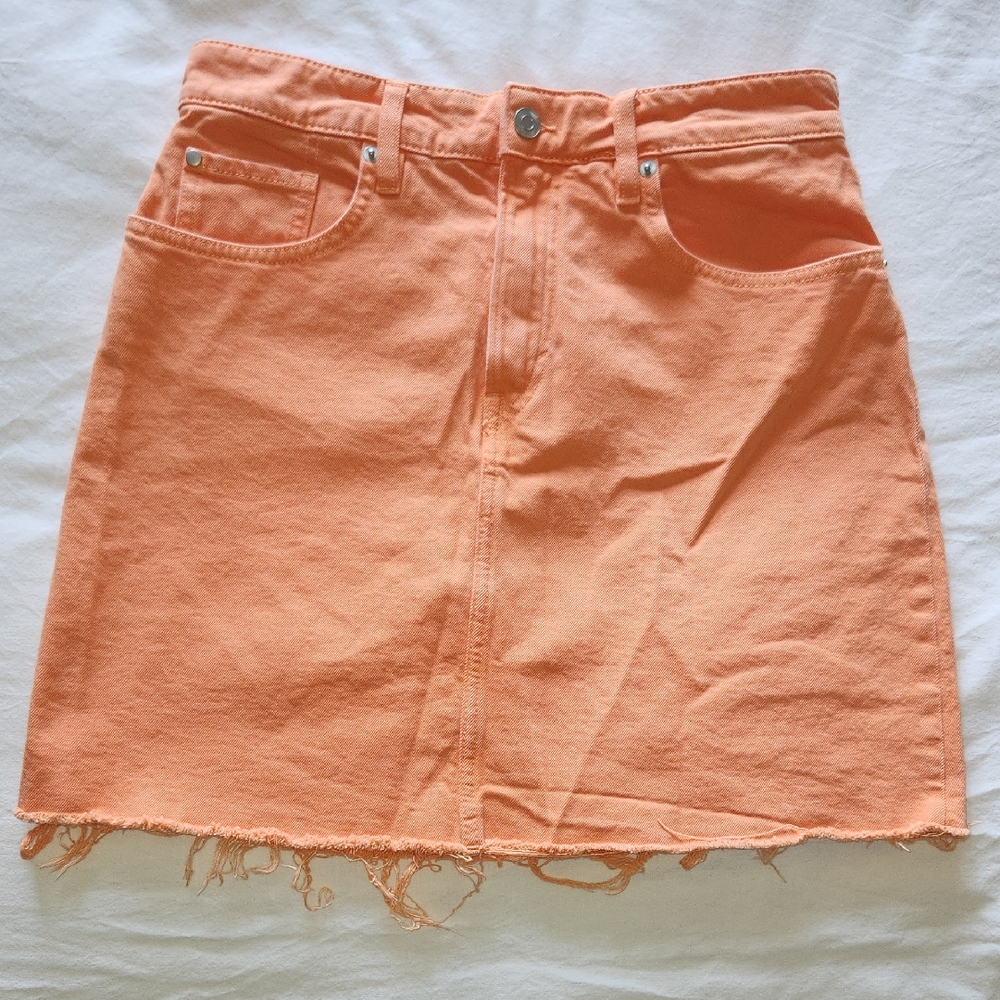 H&M Bright Orange Denim Mini Skirt - Size 8